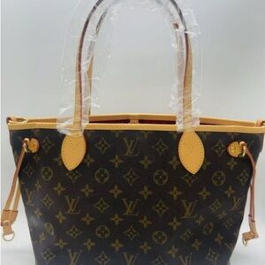 🐼Louis Vuitton classic brown Monogram Passy bag.